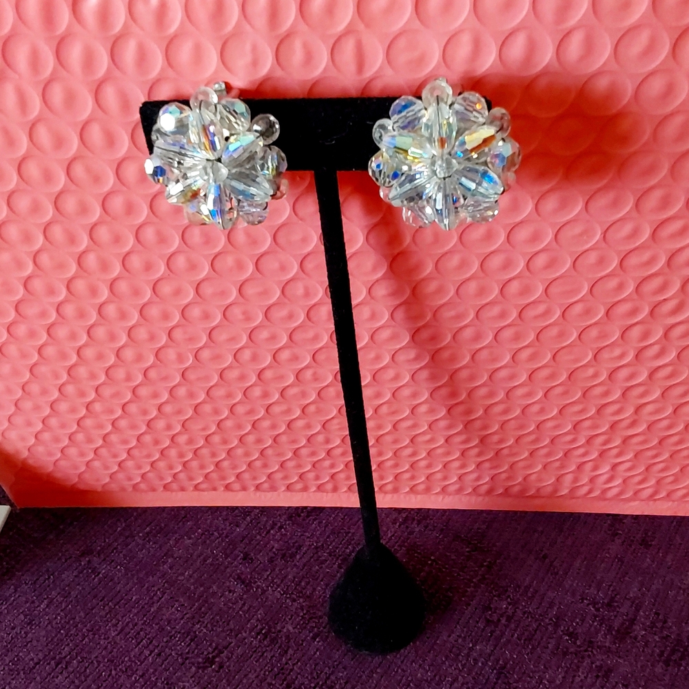 Elegant Silver Solitaire Crystal Earrings